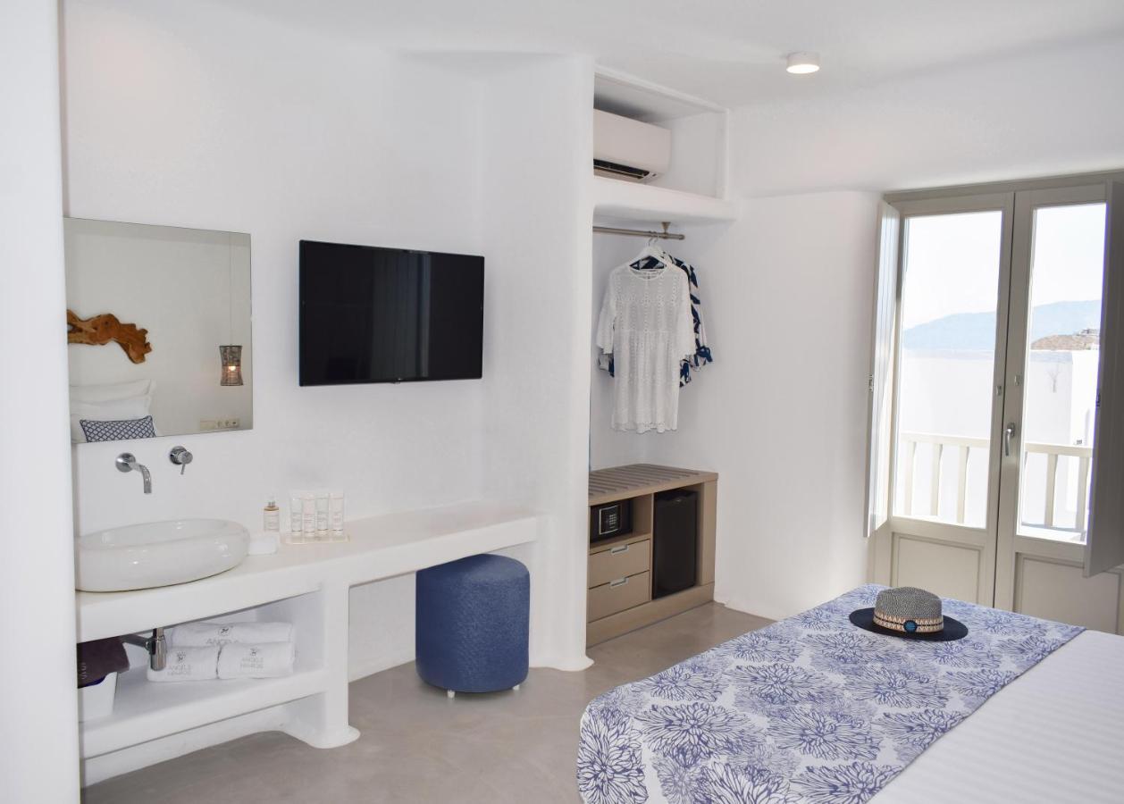 Angels Pillow Luxury Boutique Residence - Adults Only Náousa Exterior photo