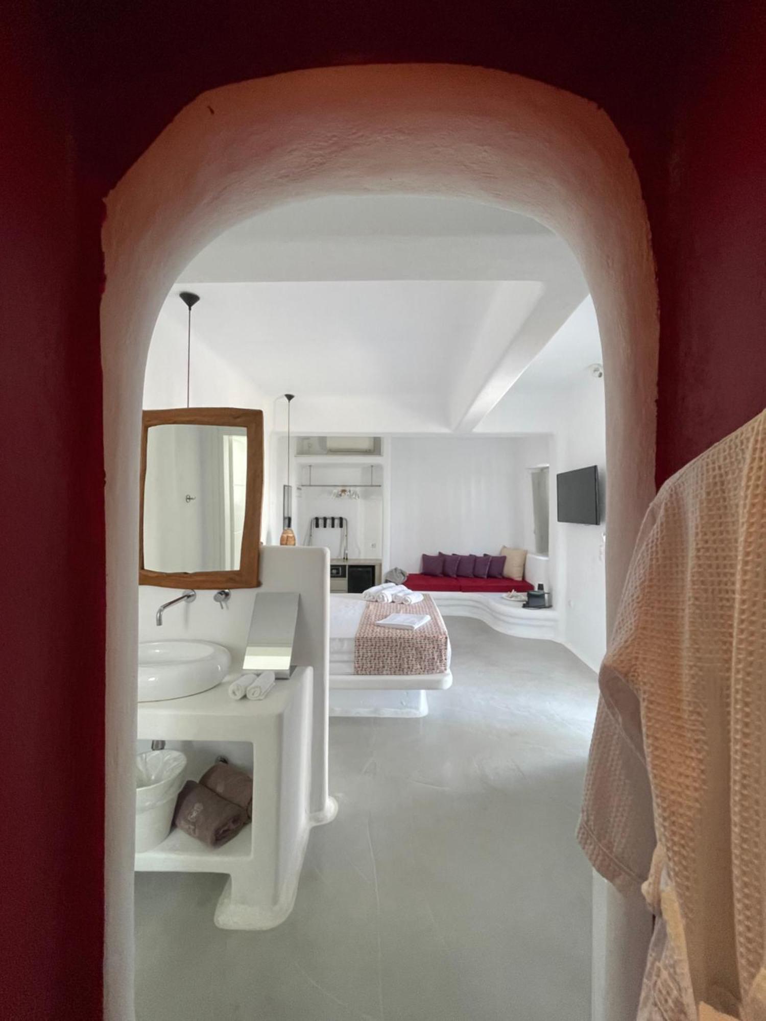 Angels Pillow Luxury Boutique Residence - Adults Only Náousa Exterior photo