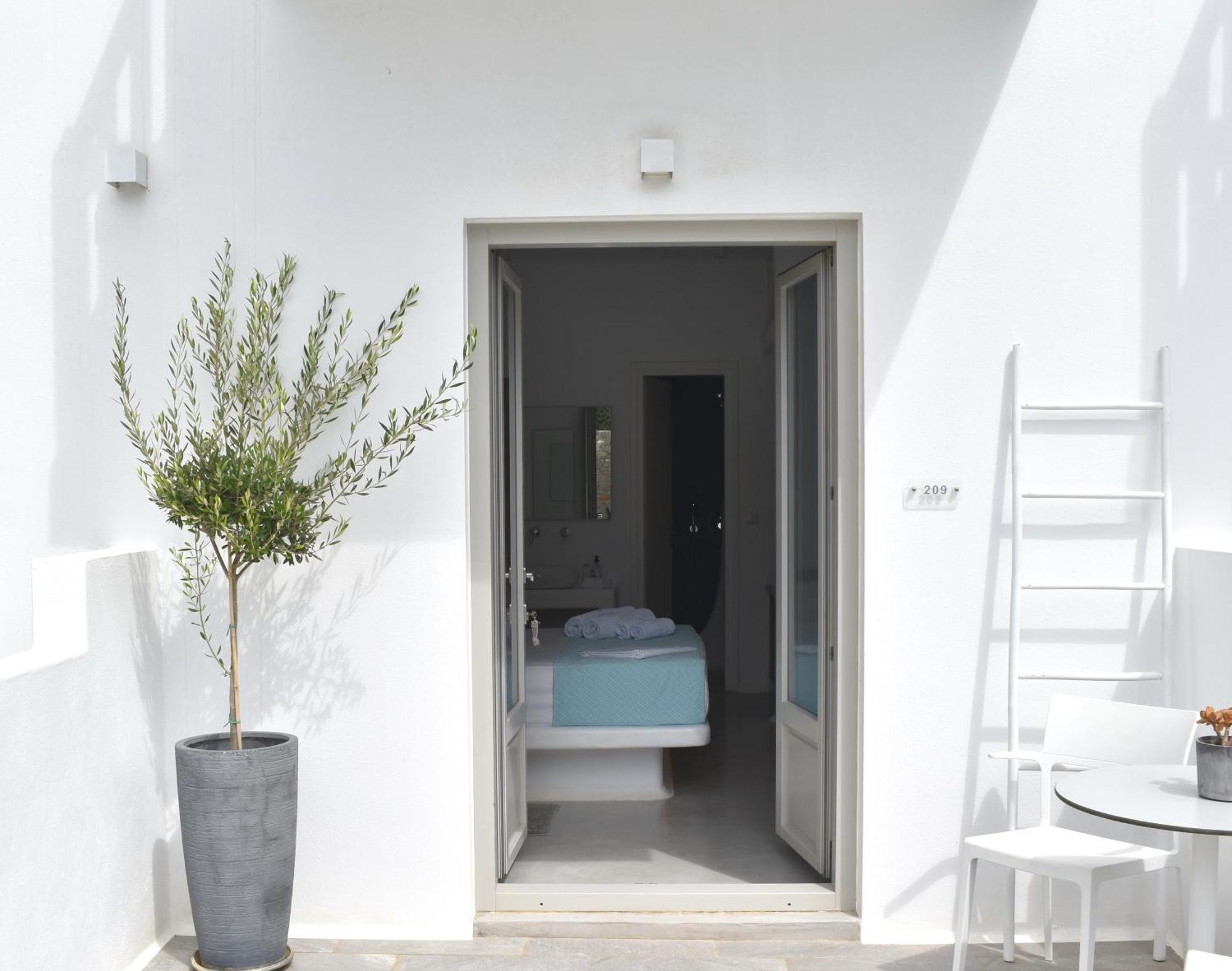 Angels Pillow Luxury Boutique Residence - Adults Only Náousa Exterior photo