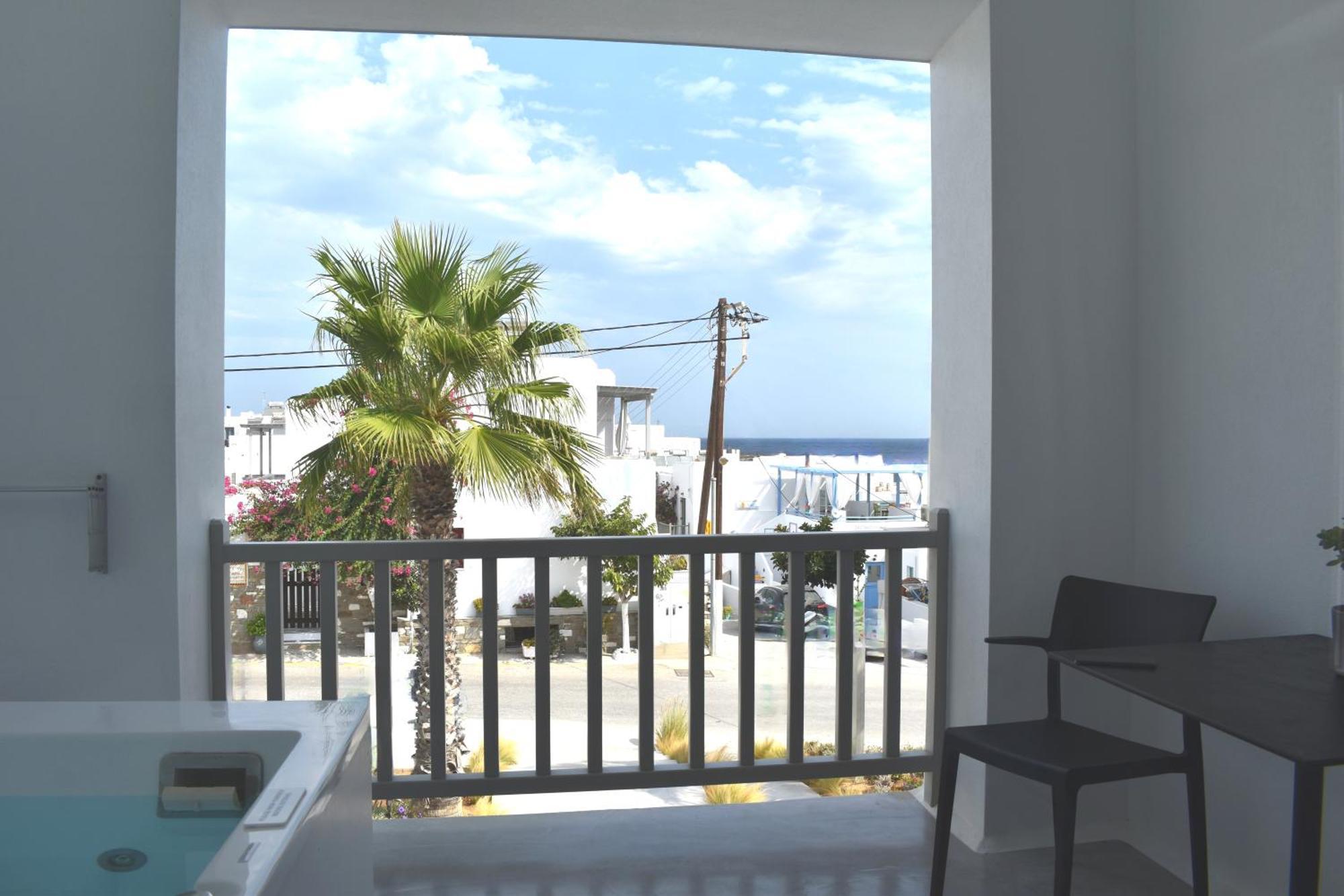 Angels Pillow Luxury Boutique Residence - Adults Only Náousa Room photo