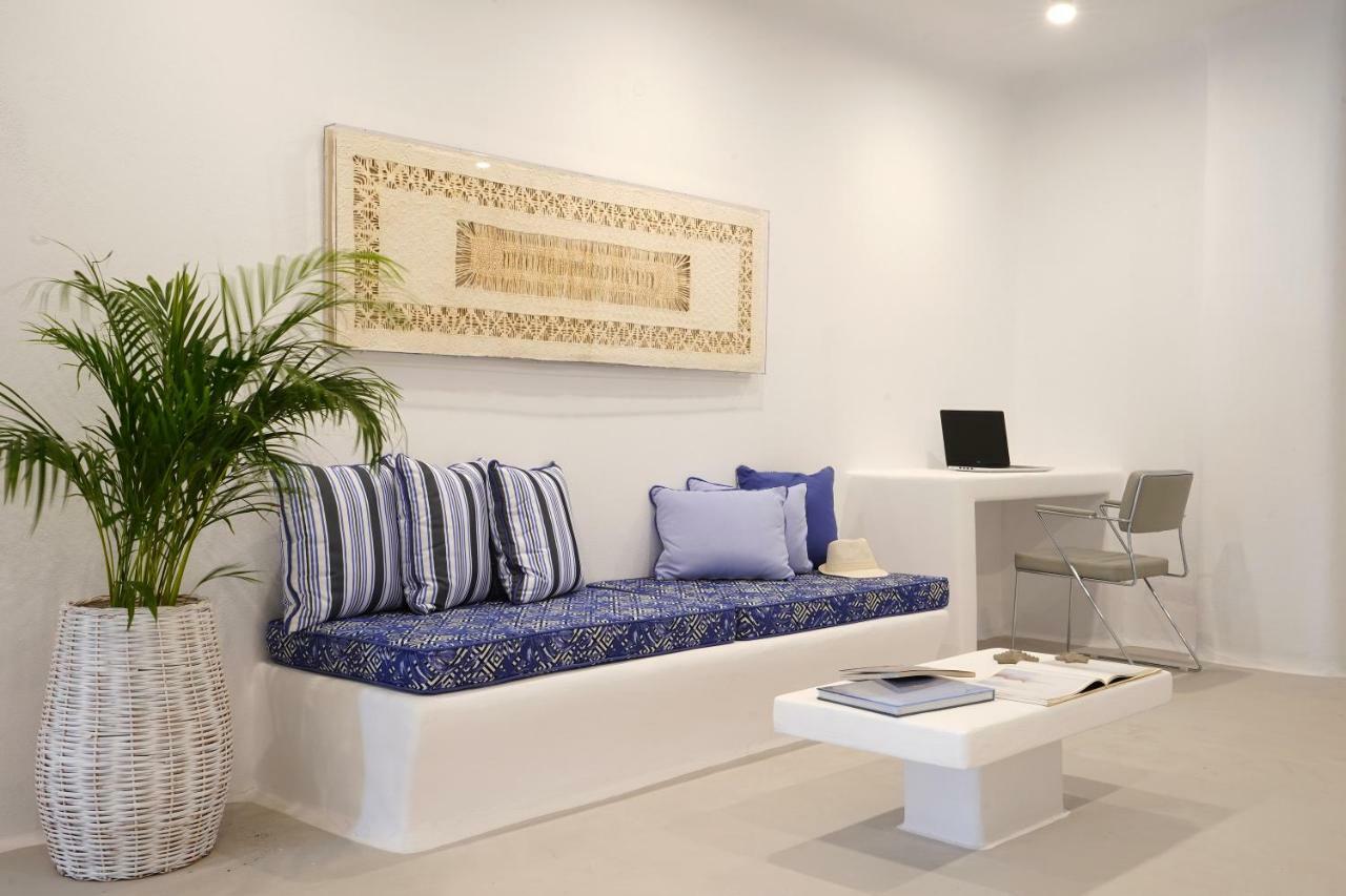 Angels Pillow Luxury Boutique Residence - Adults Only Náousa Exterior photo